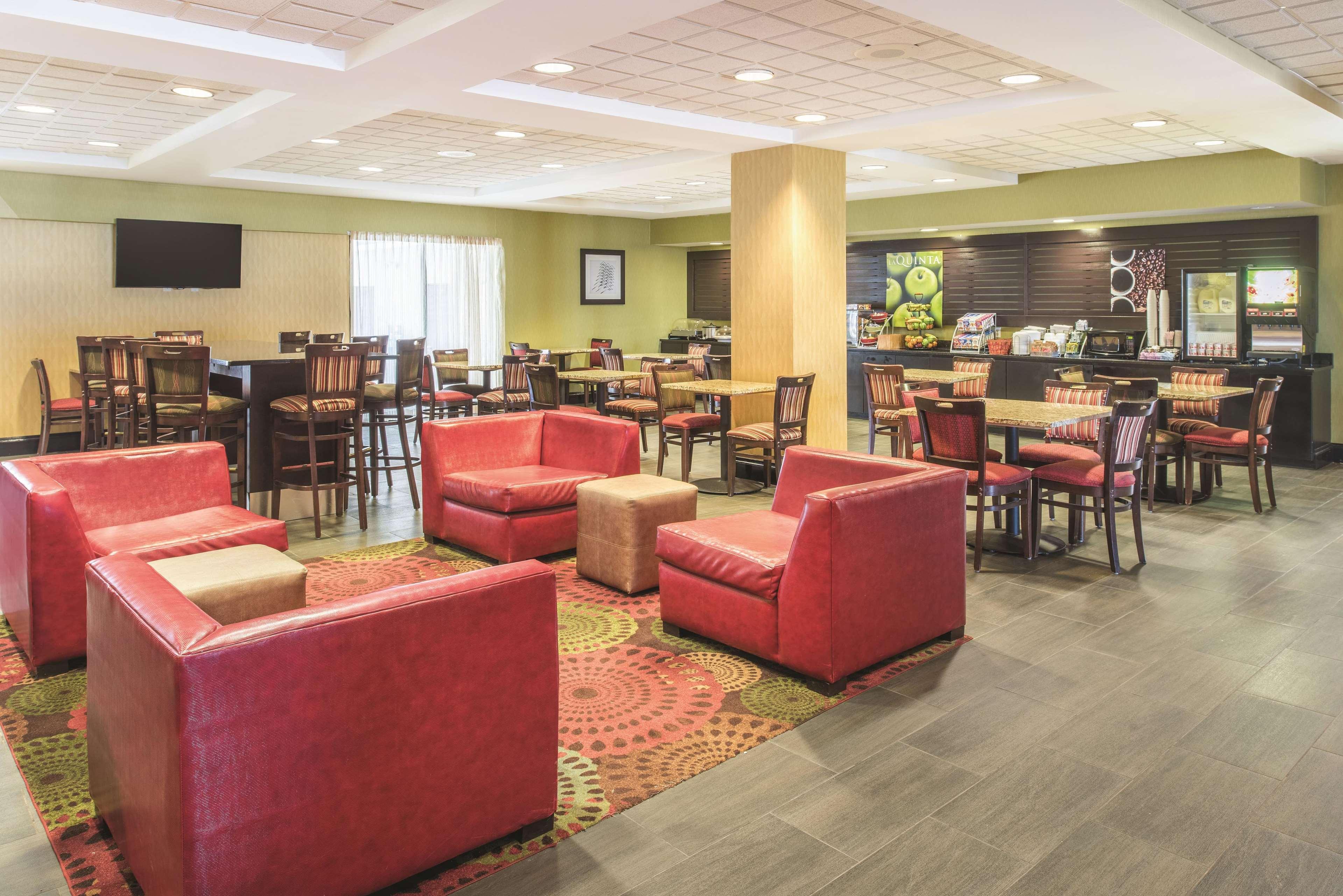 Holiday Inn Express St. Louis Arpt - Maryland Hgts, An Ihg Hotel Maryland Heights Esterno foto